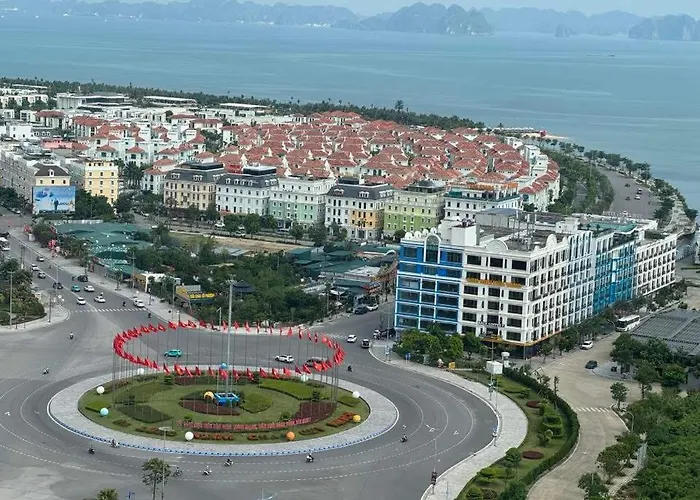 Toa New Life View Bien * Ha Long